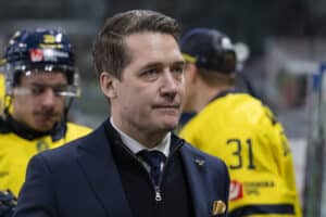 Nolot faktat – Sam Hallamin Tre Kronor -jakso on ollut todellinen pannukakku