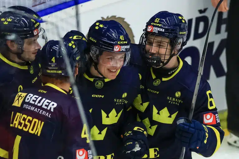 Tre Kronorin MM-joukkue nimetty – NHL-tähtiä ja ensikertalaisia