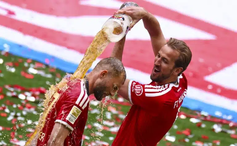 Harry Kane teki saksalaista jalkapallohistoriaa - nämä lukemat lyövät ällikällä Harry Kane teki saksalaista jalkapallohistoriaa – nämä lukemat lyövät ällikällä