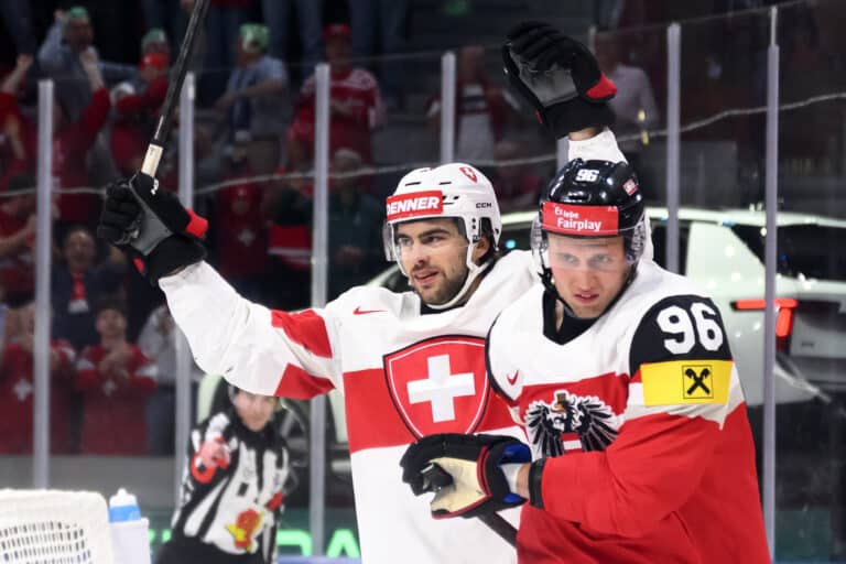 Leijonien päävastustajalta hirmuinen myrskyvaroitus – Jukka Jalosen Italialle kävi kalpaten