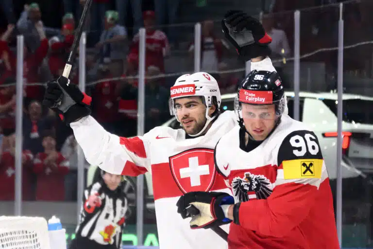 Leijonien päävastustajalta hirmuinen myrskyvaroitus – Jukka Jalosen Italialle kävi kalpaten