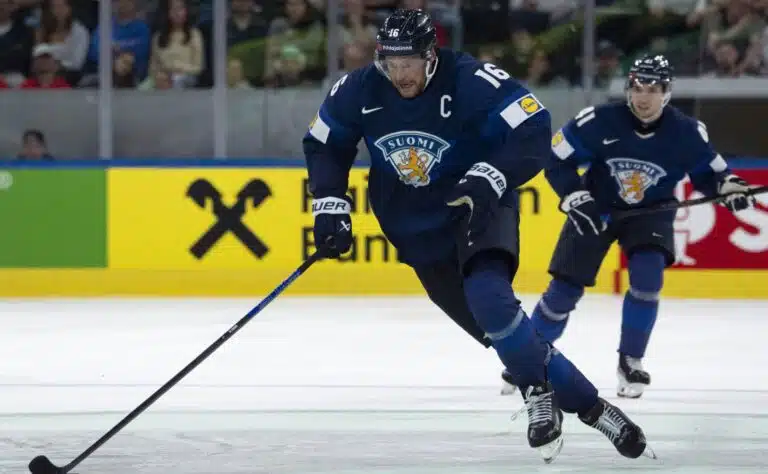 Leijonat läpsytteli – Aleksander Barkovin kehonkieli kertoi kaiken