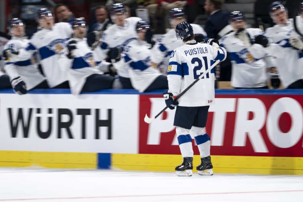 Kaikki peliin Leijonat! - Atleetin livestudiolla selkeä kaava mestaruuteen Kaikki peliin Leijonat! – Atleetin livestudiolla selkeä kaava mestaruuteen