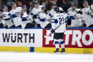 Kaikki peliin Leijonat! – Atleetin livestudiolla selkeä kaava mestaruuteen