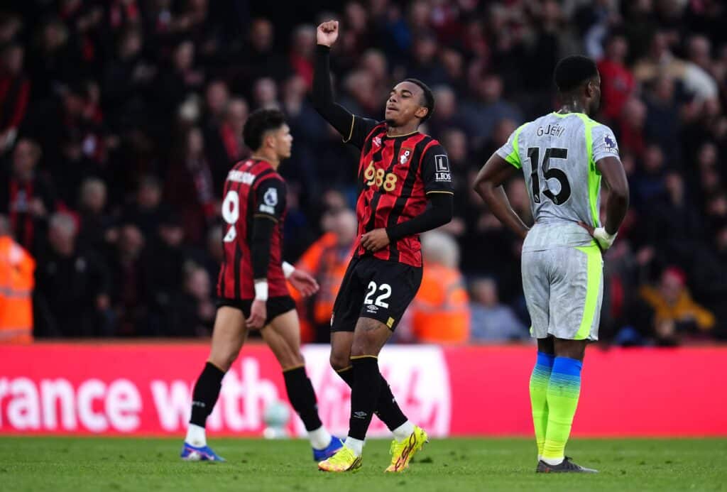 Arsenal on viimein Valioliigan mestari - 19-vuotias teinitähti paketoi homman Arsenal on viimein Valioliigan mestari – 19-vuotias teinitähti paketoi homman
