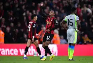 Arsenal on viimein Valioliigan mestari - 19-vuotias teinitähti paketoi homman Arsenal on viimein Valioliigan mestari – 19-vuotias teinitähti paketoi homman