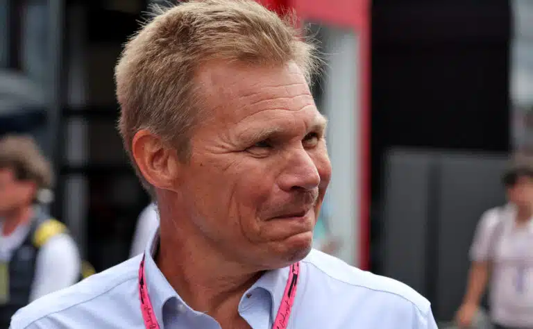 IS: Mika Saloa puukotettiin Thaimaassa - vaimo vahvisti järkyttävän tiedon IS: Mika Saloa puukotettiin Thaimaassa – vaimo vahvisti järkyttävän tiedon
