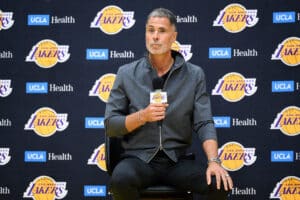 Los Angeles Lakersilta kova palkkaus Los Angeles Lakersilta kova palkkaus
