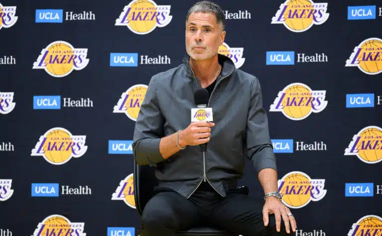 Los Angeles Lakersilta kova palkkaus Los Angeles Lakersilta kova palkkaus