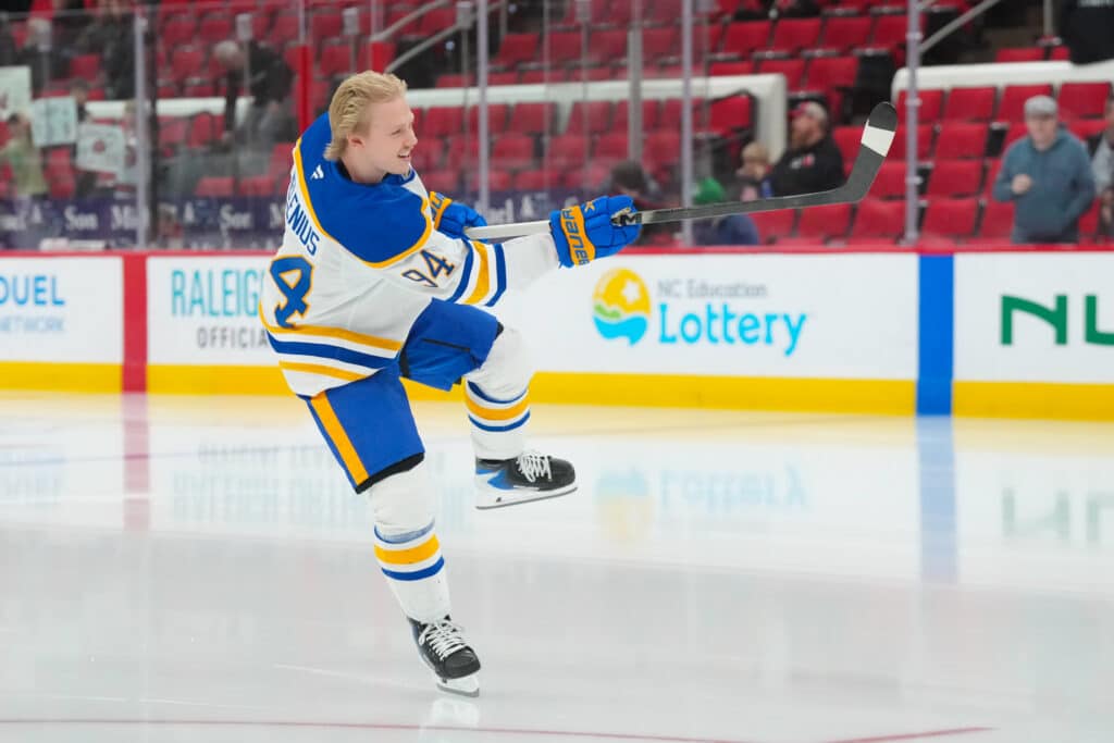 Leijonille viimeinen NHL-ase - yksi passitettiin kotimatkalle Leijonille viimeinen NHL-ase – yksi passitettiin kotimatkalle