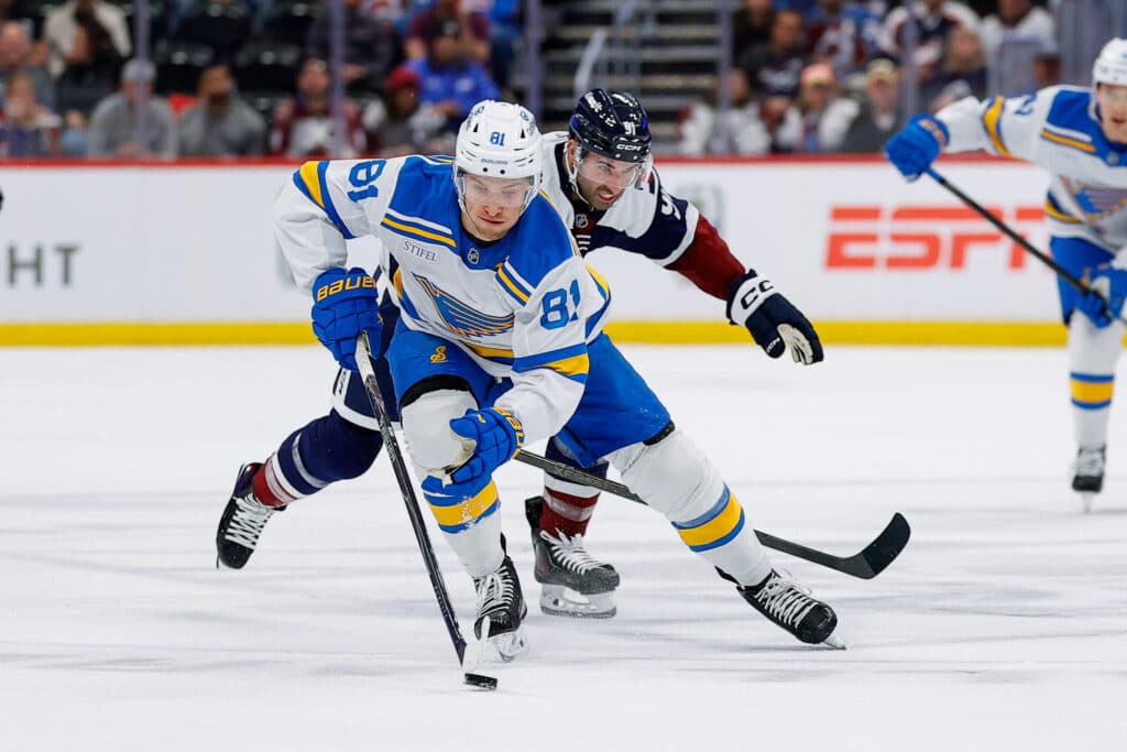NHL:ssä sorvattiin jättimäinen sopimus NHL:ssä sorvattiin jättimäinen sopimus