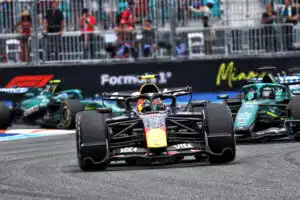 F1:ssä rytisi – kaksi rajua ulosajoa