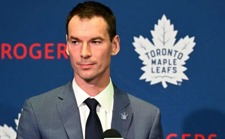 Ovi kävi taas Toronto Maple Leafsissa – Johtoryhmään muutoksia