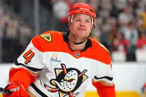 NHL-seuran uhkapeli ei kannattanut - tähtihankinta lähtee lätkimään NHL-seuran uhkapeli ei kannattanut – tähtihankinta lähtee lätkimään