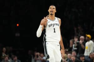 NBA-supertähdeltä aivan uskomaton temppu