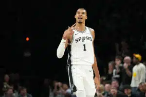 NBA-supertähdeltä aivan uskomaton temppu
