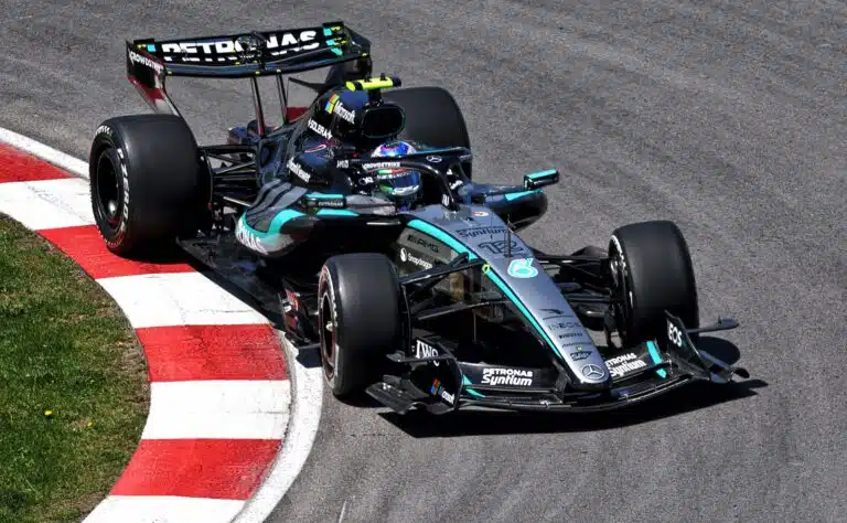F1-harjoituksista tuli melkoinen kaaos F1-harjoituksista tuli melkoinen kaaos