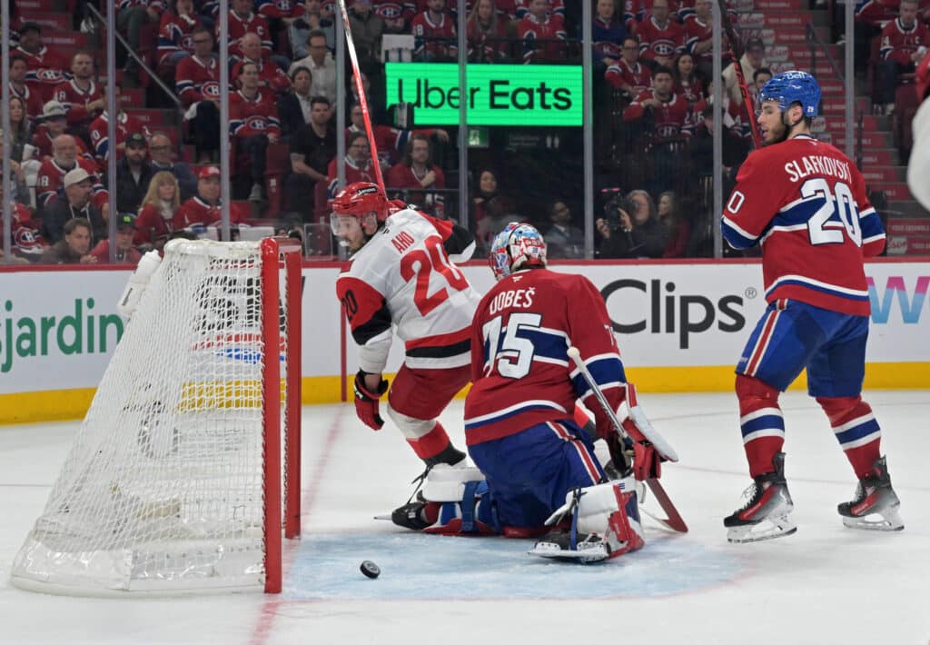 Wayne Gretzky kertoi mikä joukkue voittaa Stanley Cupin - esitti suoran vaatimuksen myös Sebastian Aholle Wayne Gretzky kertoi mikä joukkue voittaa Stanley Cupin – esitti suoran vaatimuksen myös Sebastian Aholle