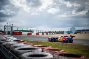 Max Verstappen säväytti jättimäisillä ohituksilla Nürburgringillä Max Verstappen säväytti jättimäisillä ohituksilla Nürburgringillä