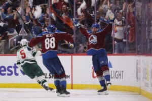 NHL:ssä karmea sulaminen – Colorado puristi jatkoon