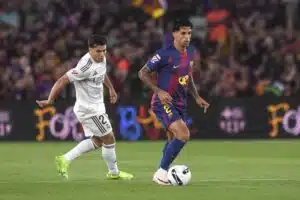 Barca-pelaaja teki historiaa - tähän eivät pystyneet edes Cristiano Ronaldo tai Zlatan Barca-pelaaja teki historiaa – tähän eivät pystyneet edes Cristiano Ronaldo tai Zlatan