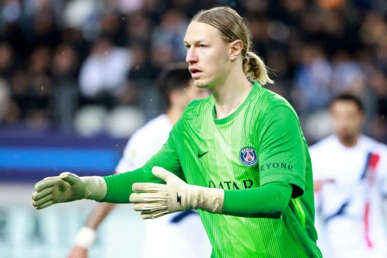 PSG-vahdille porkkana Mestarien liigan finaaliin – pornotähdeltä viekoitteleva tarjous