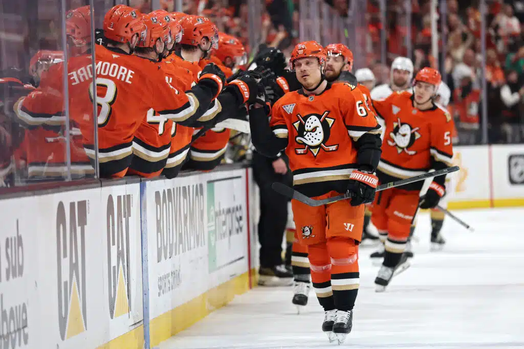 Mikael Granlund viimeisteli Anaheimin voitossa Mikael Granlund viimeisteli Anaheimin voitossa