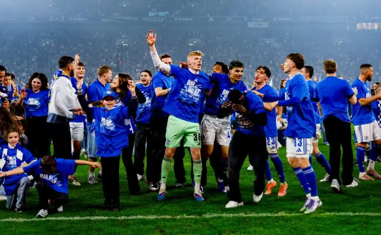 Saksalainen perinneseura palaa Bundesliigaan