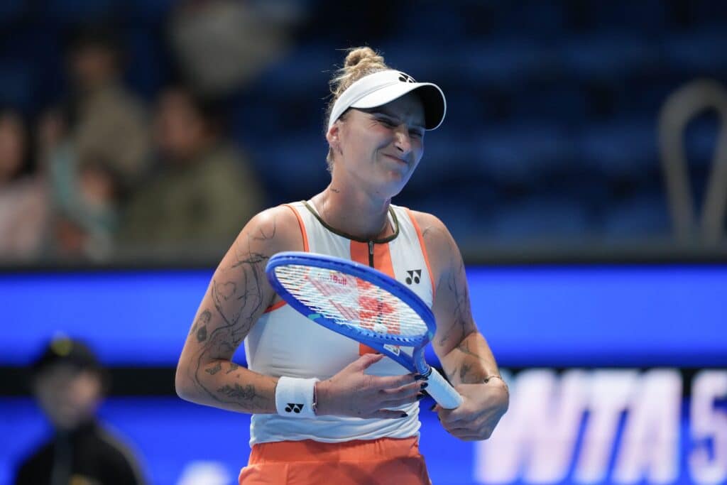 26-vuotias tenniskaunotar sai järisyttävän rangaistuksen - erikoinen selitys ei mennyt läpi 26-vuotias tenniskaunotar sai järisyttävän rangaistuksen – erikoinen selitys ei mennyt läpi