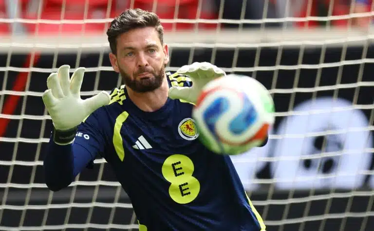 Craig Gordon, Skotlanti