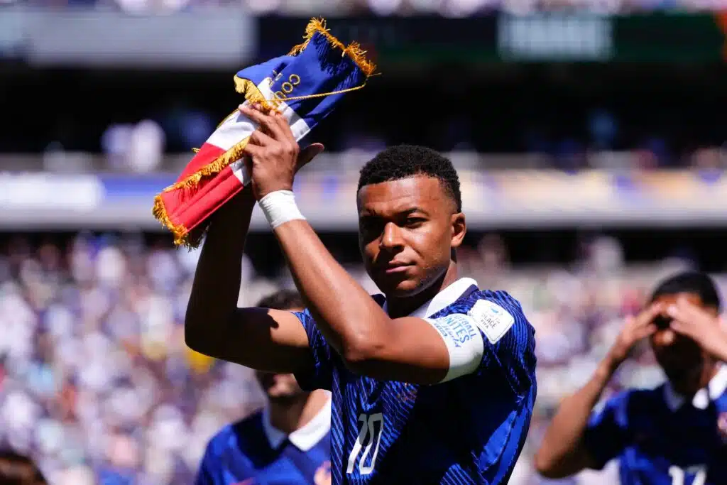 Kylian Mbappe on ottanut Ronaldon kiinni Kylian Mbappe on ottanut Ronaldon kiinni
