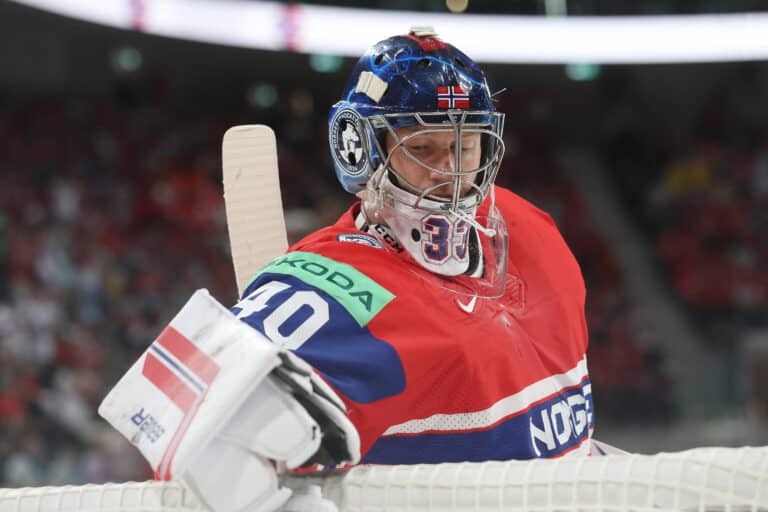 Lähde: Jääkiekon MM-sankari loikkaa KHL:ään