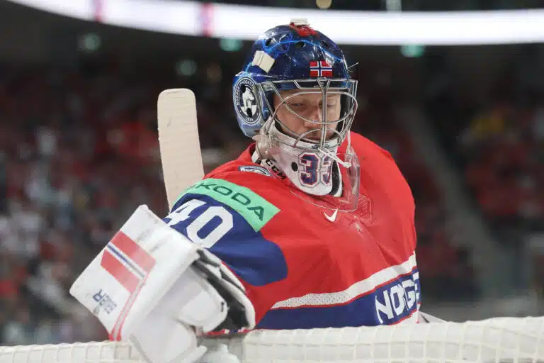 Lähde: Jääkiekon MM-sankari loikkaa KHL:ään