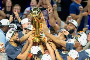 New York Knicksin 53 vuoden odotus päättyi suuriin juhliin – Barack Obamalta lämmin viesti