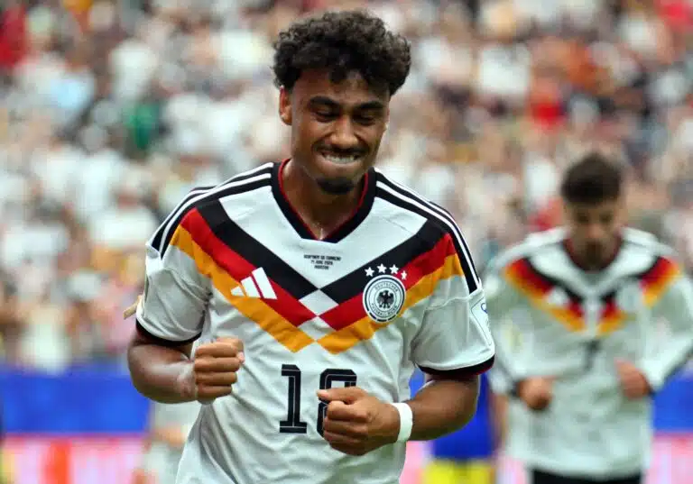 Saksa takoi murskalukemat jalkapallon MM-kisoissa – yllättävä nimi nousi esiin