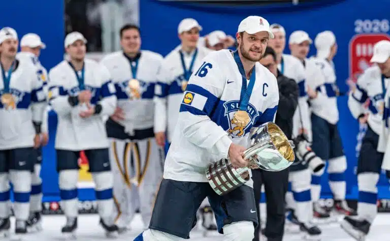 Kultakapteeni Aleksander Barkov laittoi Timo Jutilan opit Köllin vastuulle