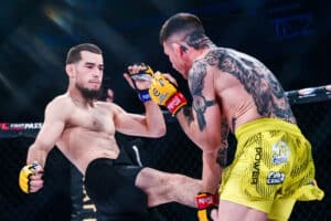Omar, 24, Lappeenrannasta haluaa tuoda UFC-vyön Suomeen – rahaakin suurempi merkitys