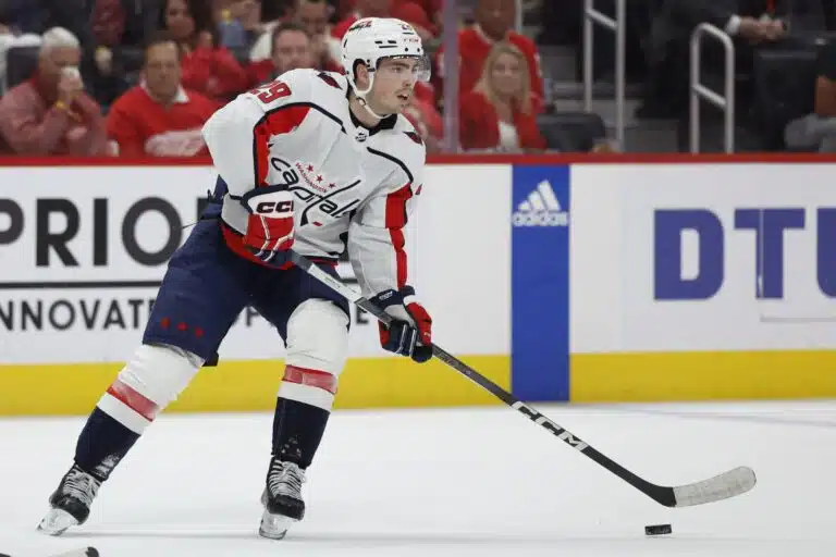 Entinen ykköskierroksen varaus kaupattiin NHL:ssä