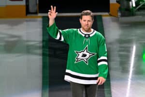 Toronto Maple Leafs vetämässä todellista yllätyskorttia hihastaan valmentajahaussa