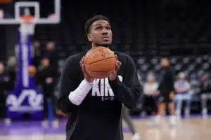 NBA-mestari New York Knicks yhdistettynä moninkertaiseen kullanvalajaan