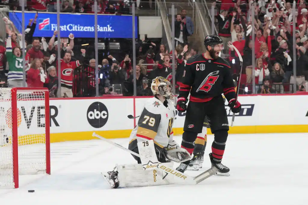 Tätä ei ole nähty NHL:ssä yli 40 vuoteen Tätä ei ole nähty NHL:ssä yli 40 vuoteen