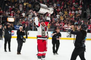 Carolinan tuoreelle Stanley Cup -voittajalle jatkosopimus