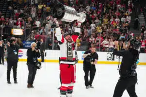 Carolinan tuoreelle Stanley Cup -voittajalle jatkosopimus