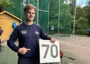 18-vuotias suomalaislupaus rikkoi haamurajan - moukari lensi ensi kertaa yli 70 metrin 18-vuotias suomalaislupaus rikkoi haamurajan – moukari lensi ensi kertaa yli 70 metrin