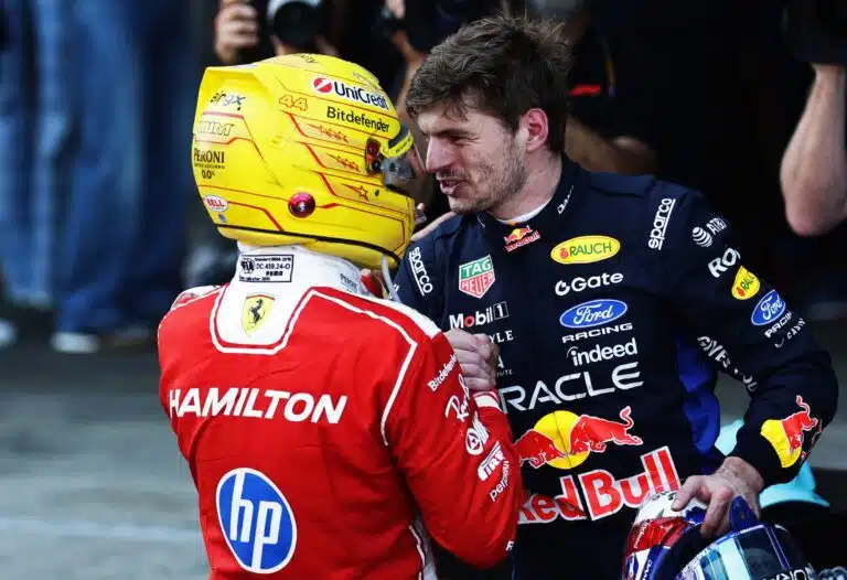 Max Verstappen reagoi Lewis Hamiltonin Ferrari-voittoon – lähetti henkilökohtaisen viestin