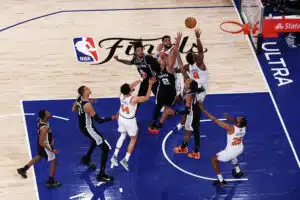 NBA-finaaleissa dramaattinen ratkaisu - Knicks tarrasi kiinni mestaruuteen NBA-finaaleissa dramaattinen ratkaisu – Knicks tarrasi kiinni mestaruuteen