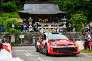 Jari-Matti Latvalan ja Juha Kankkusen ele teki Toyota-pomoon vaikutuksen - "Upea hetki" Jari-Matti Latvalan ja Juha Kankkusen ele teki Toyota-pomoon vaikutuksen – ”Upea hetki”