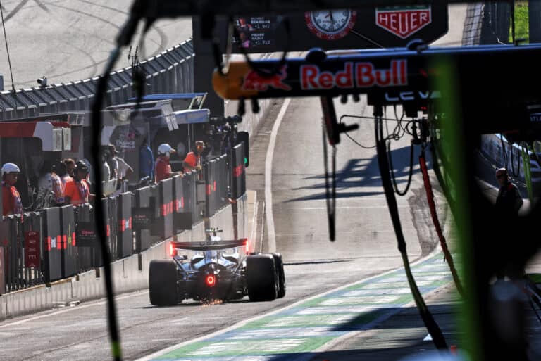 Valtteri Bottas yllättyi pahanpäiväisesti – ”Kaikki oli tulessa”