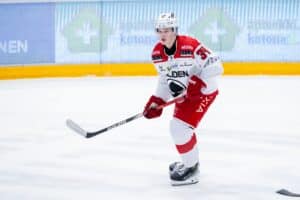Suomalaispelaaja allekirjoitti NHL-sopimuksen – kova taistelu jatkuu
