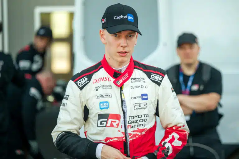 EK12: Puita uuniin – Sami Pajari ajaa Jyväskylän MM-rallin voitosta